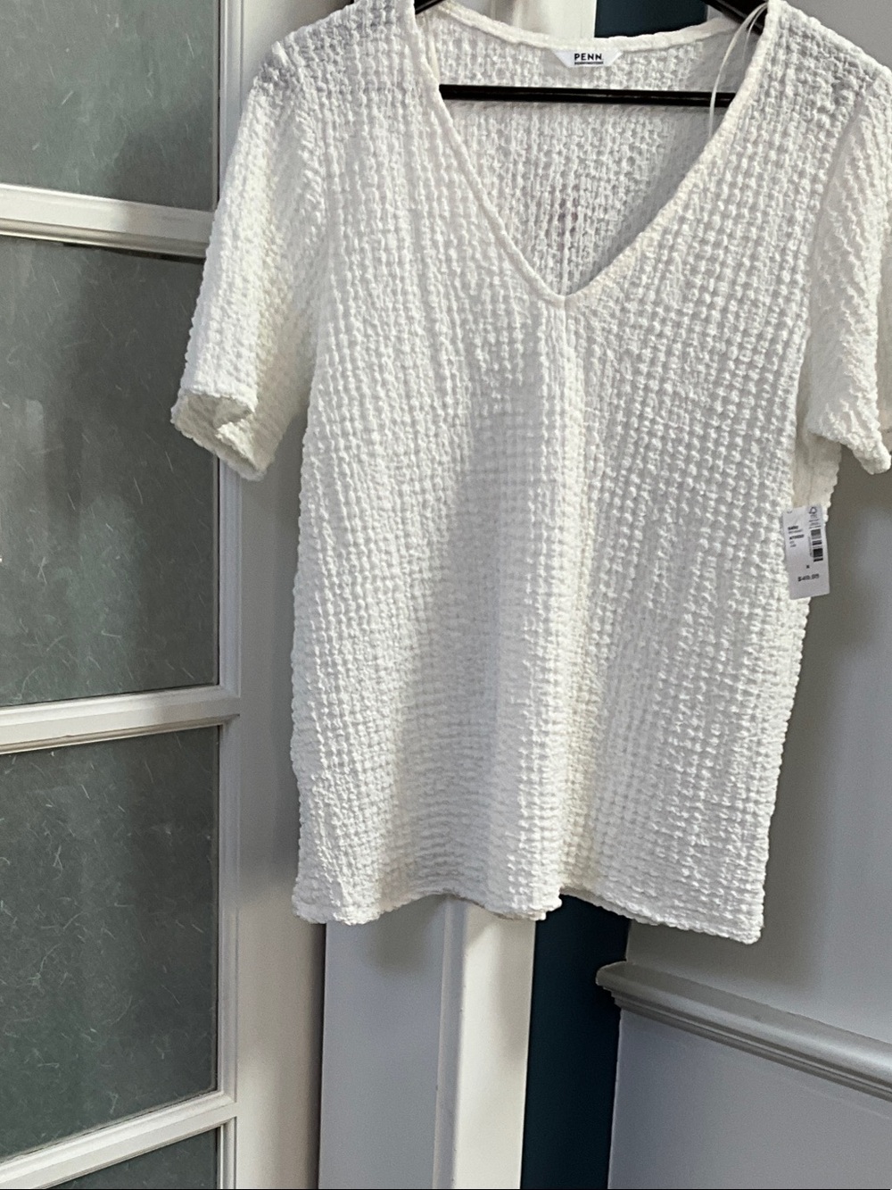 Penningtons White Textured V-Neck Short Sleeve Top